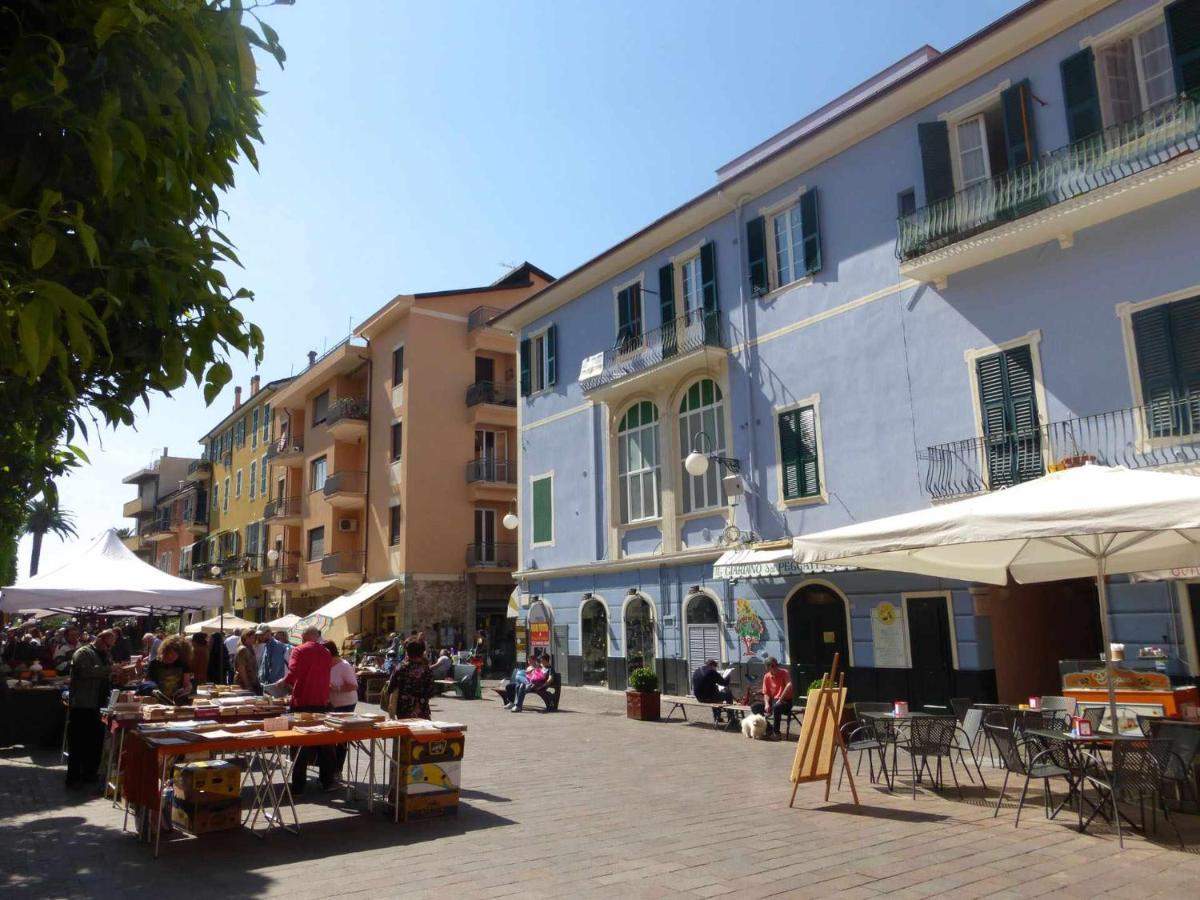 Le Torri Riviera Holiday アルベンガ エクステリア 写真